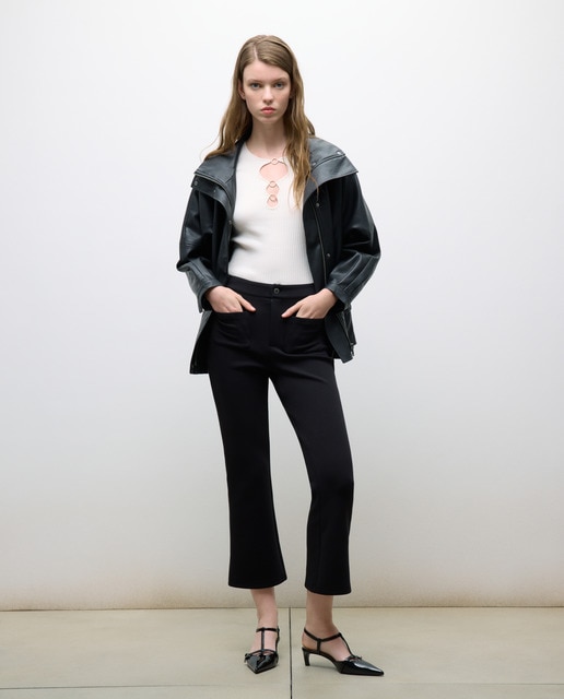 Imagem 0 de Leggings Cropped Flare Lisas