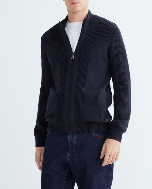 Imagen 0 de Cárdigan de hombre de punto con estructura