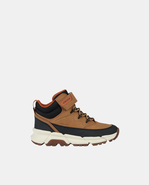 Imagem 0 de Botins Transpiráveis de Inspiração Outdoor com Sola Ultra Aderente