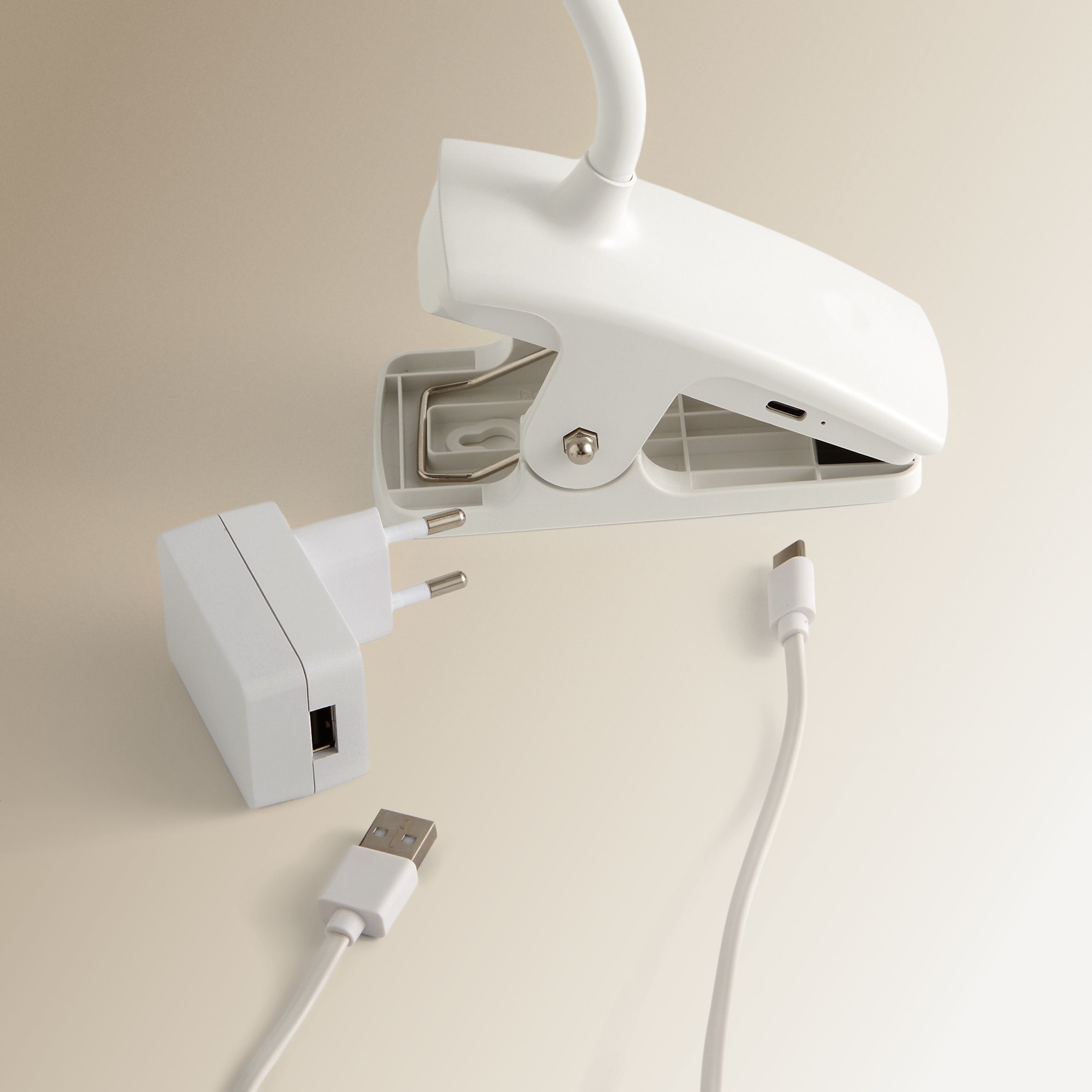 Flexo con LED integrado y base de pinza Lucas El Corte Inglés Blanco-5