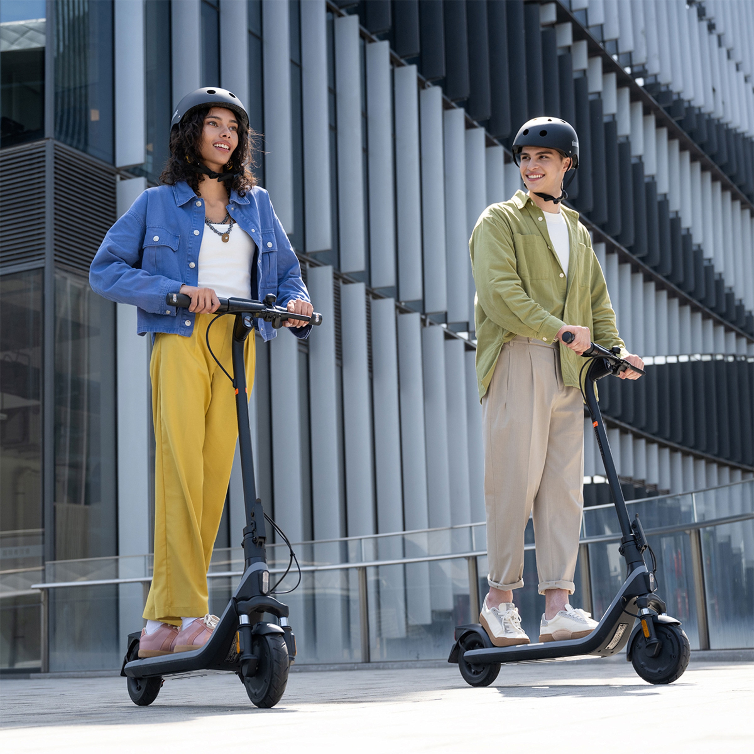 Patinete eléctrico Segway Ninebot E2 II Negro / Gris-8