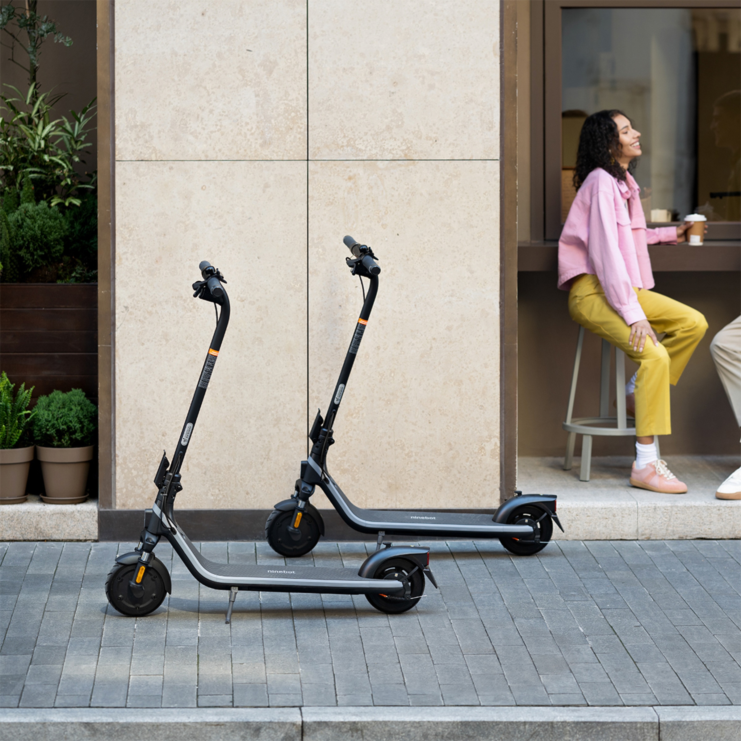 Patinete eléctrico Segway Ninebot E2 II Negro / Gris-5