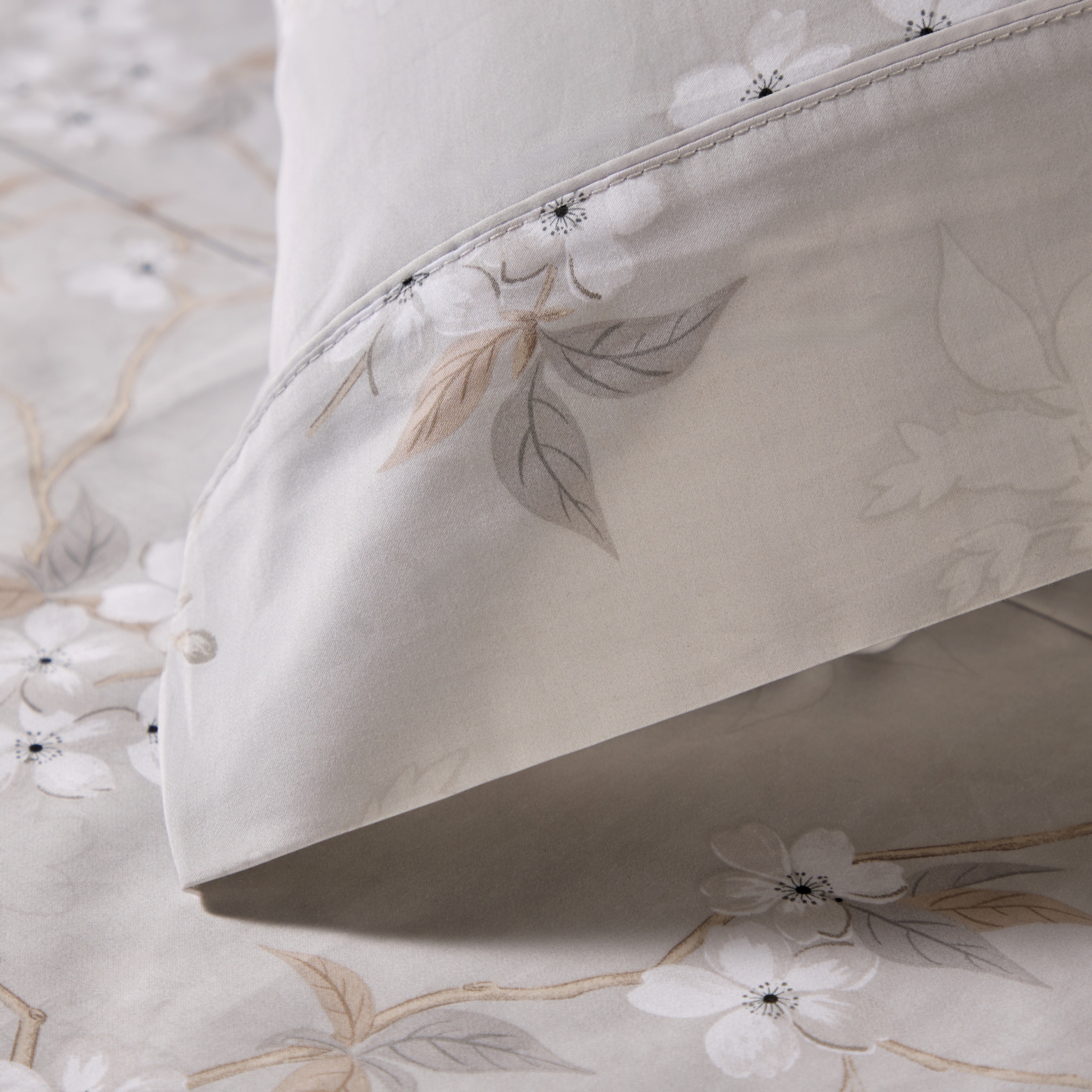 Conjunto de Lençóis de Cetim de Algodão Narumi Cinzento-3