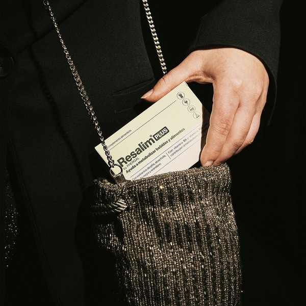 Plus hilft bei der Verstoffwechselung Getränke und Lebensmittel Box 10 Tabletten