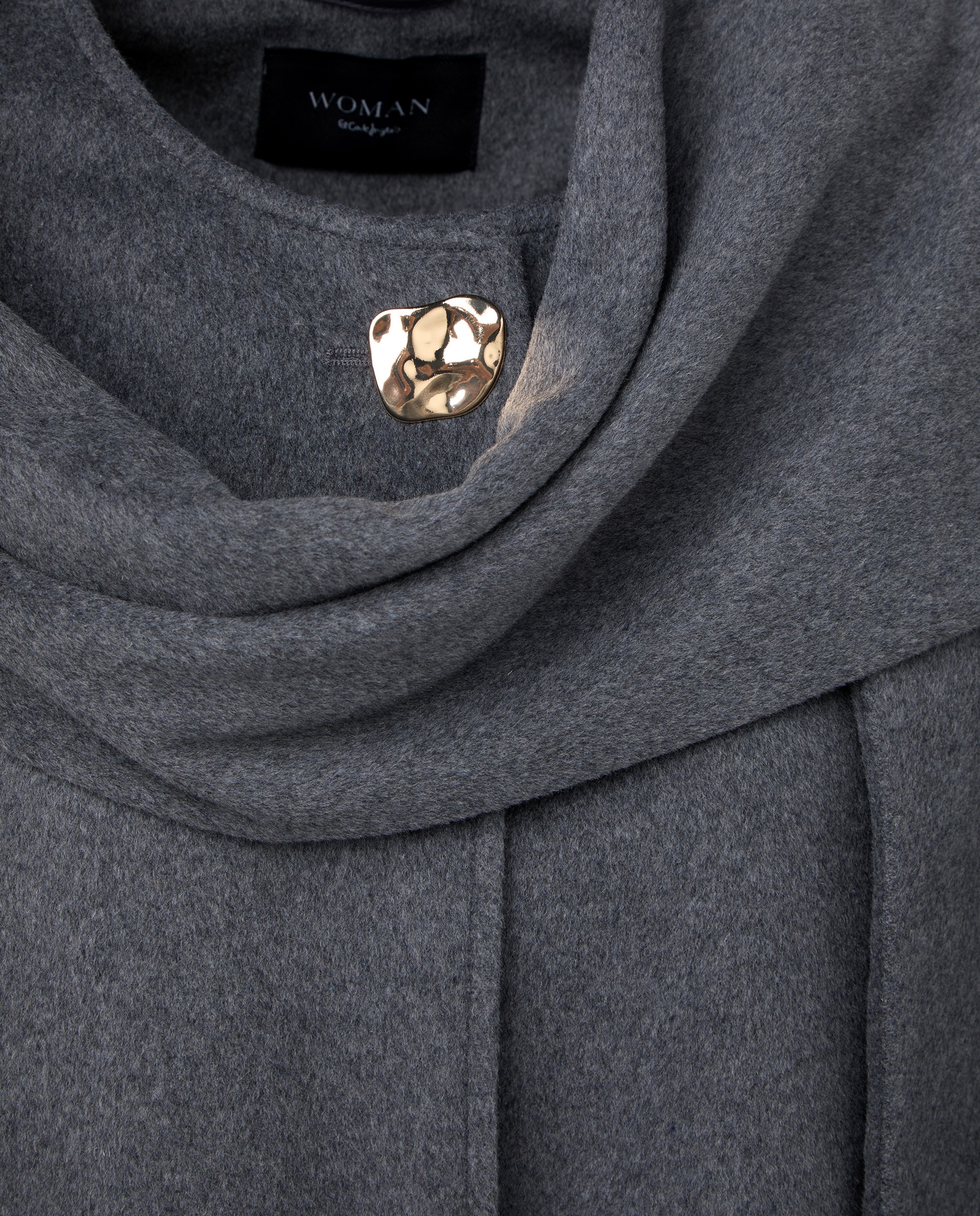 Capa com Cachecol Cinzento-6