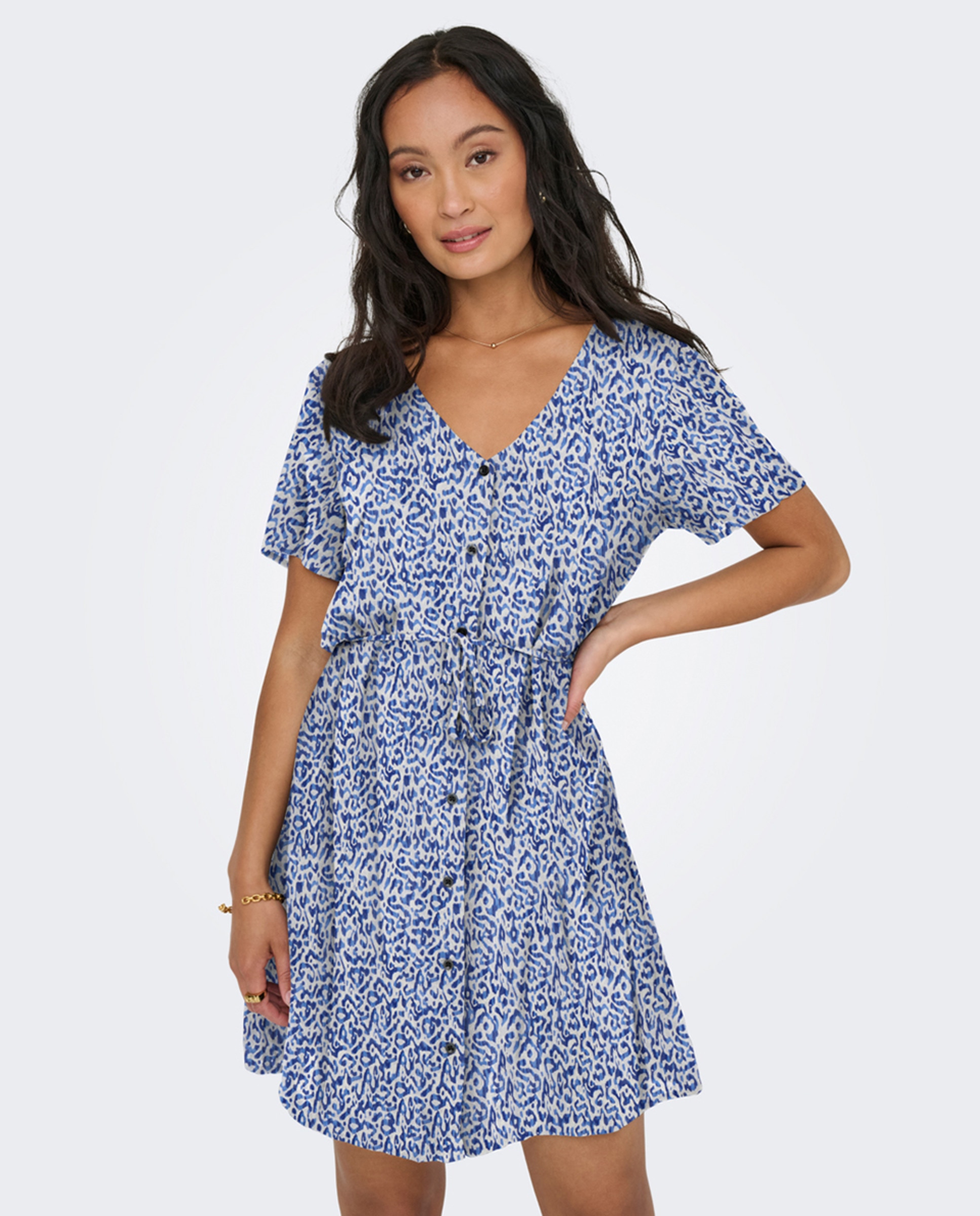 Imagem 0 de Vestido Curto de Manga Curta com Estampado