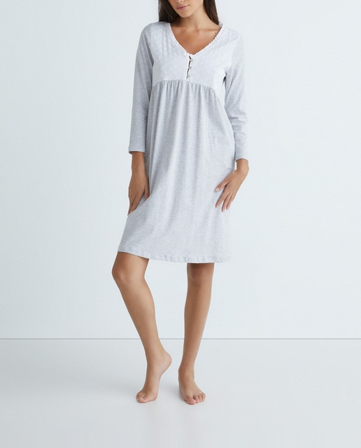 Imagen 0 de Camisón mujer manga larga canesú plumeti