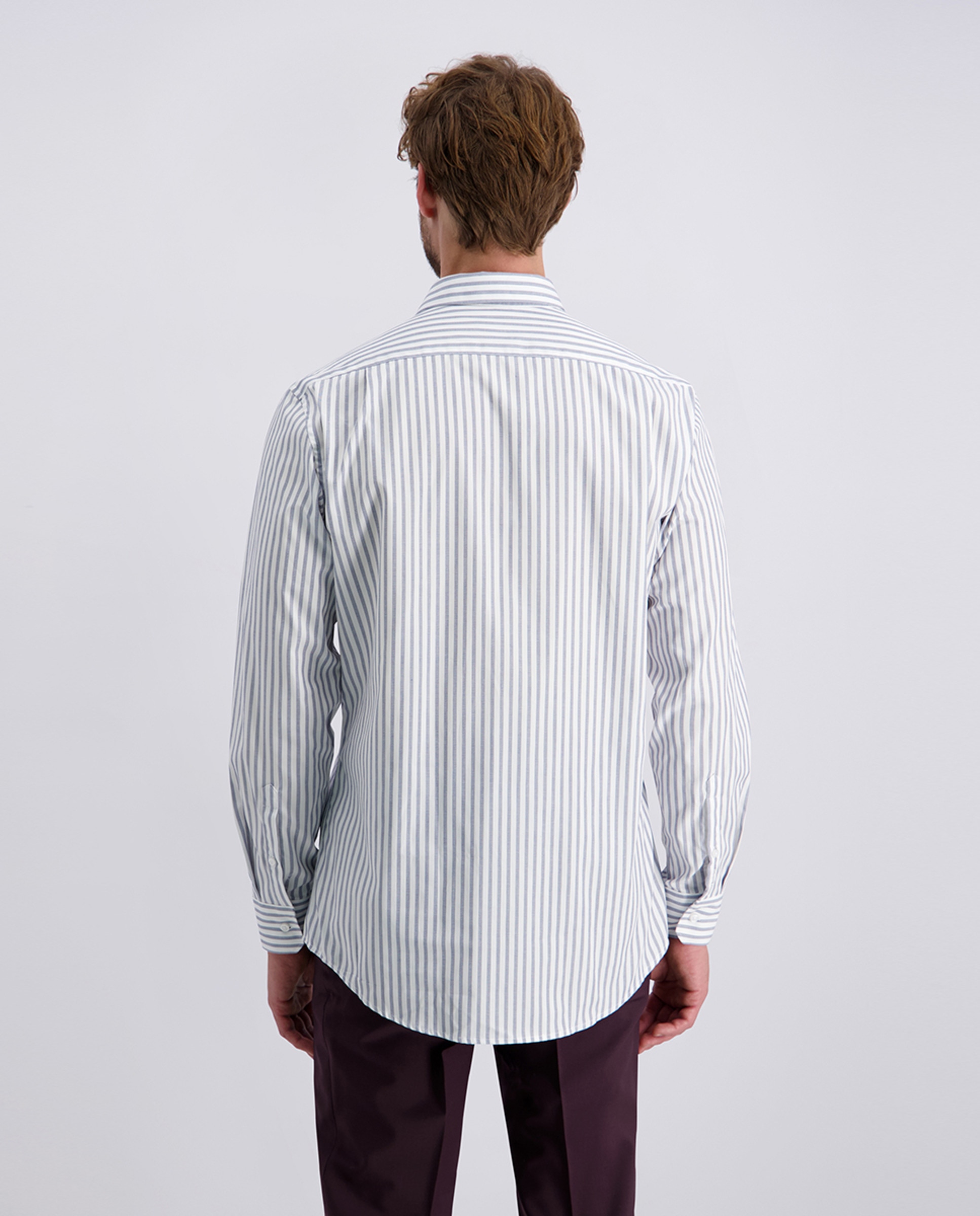 Camisa Clássica Modern Fit com Estampado às Riscas - Azul Azul-marinho-2