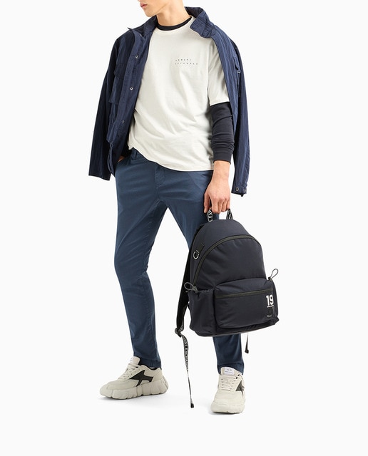 Imagen 0 de Pantalón de hombre tipo chino con microestructura