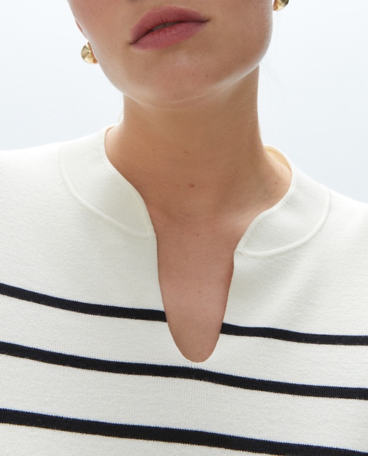 Imagen 0 de Jersey con cuello de pico y manga larga de mujer