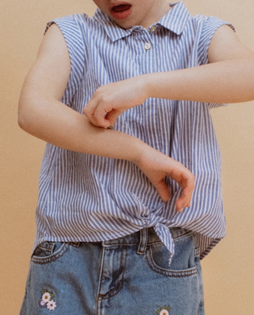 Imagen 0 de Blusa con detalle de nudo