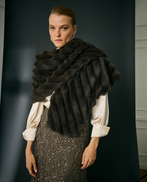 Imagem 0 de Estola de Pelo Liso