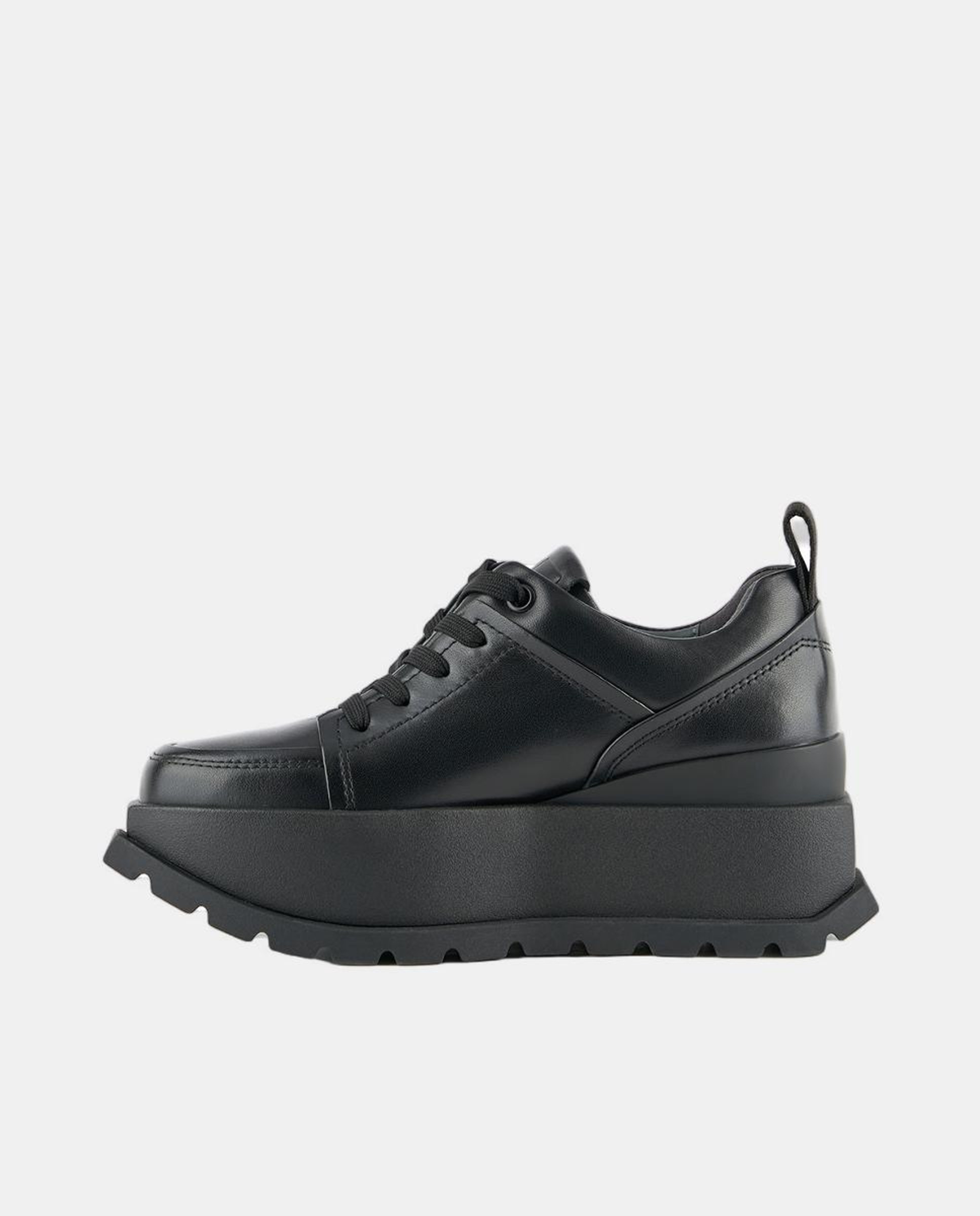 Sapatos Desportivos em Pele com Atacadores e Plataforma Preto-2