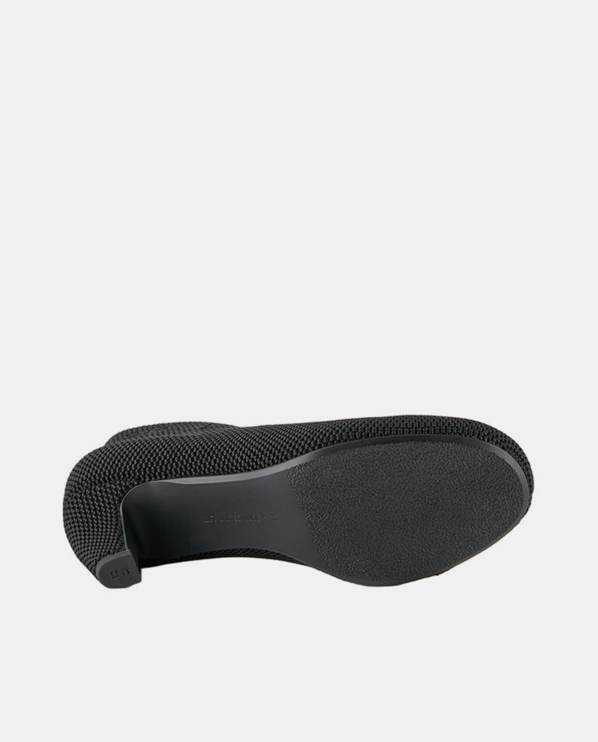 Botins de Tecido com Meio Salto Preto-4