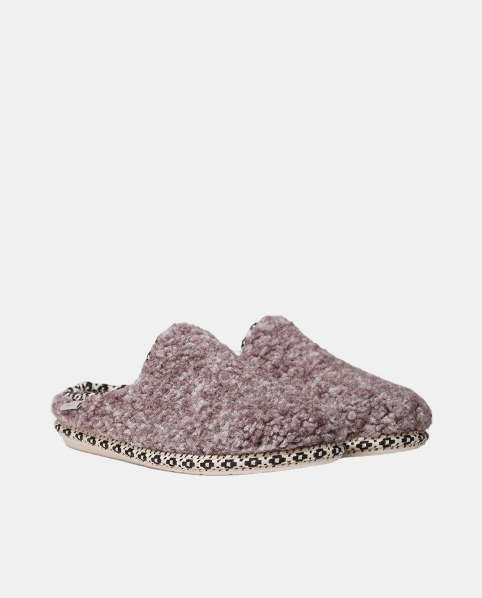 Pantufas Darla com Sola Antiderrapante e em Têxtil Castanho-2
