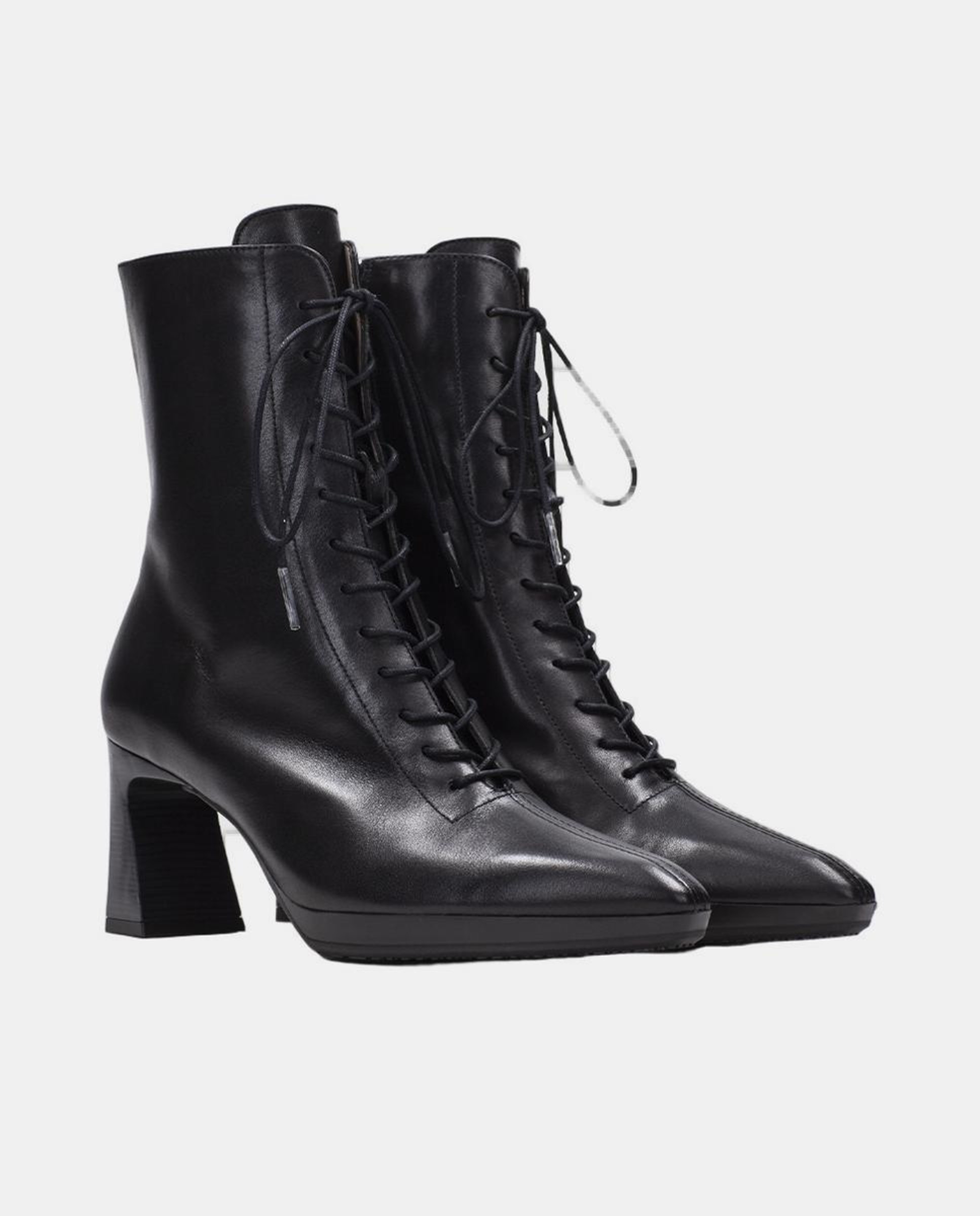 Sapatos Tipo Botins com Atacadores Preto-2