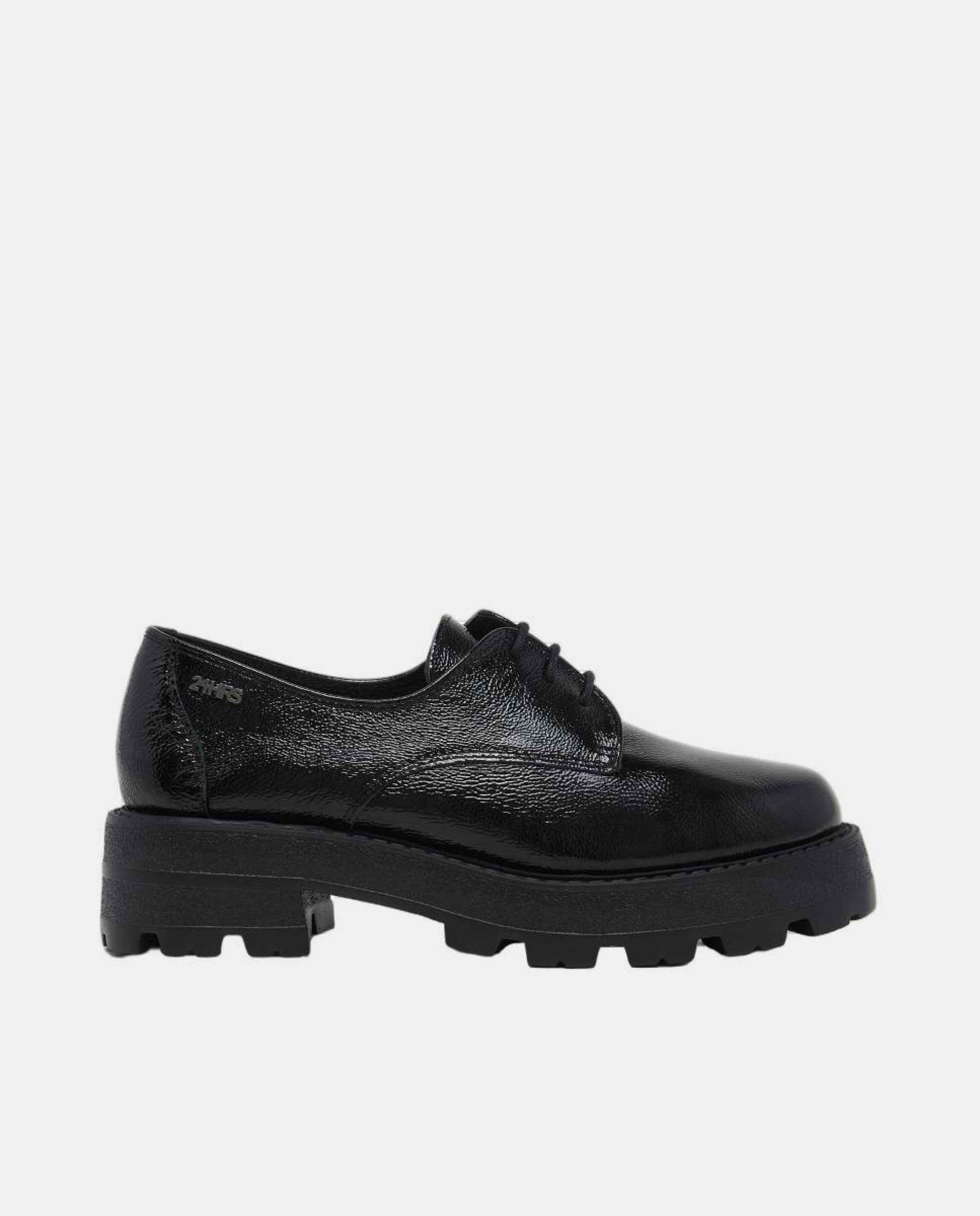 Bluchers em Verniz com Sola Track - Preto Preto-1