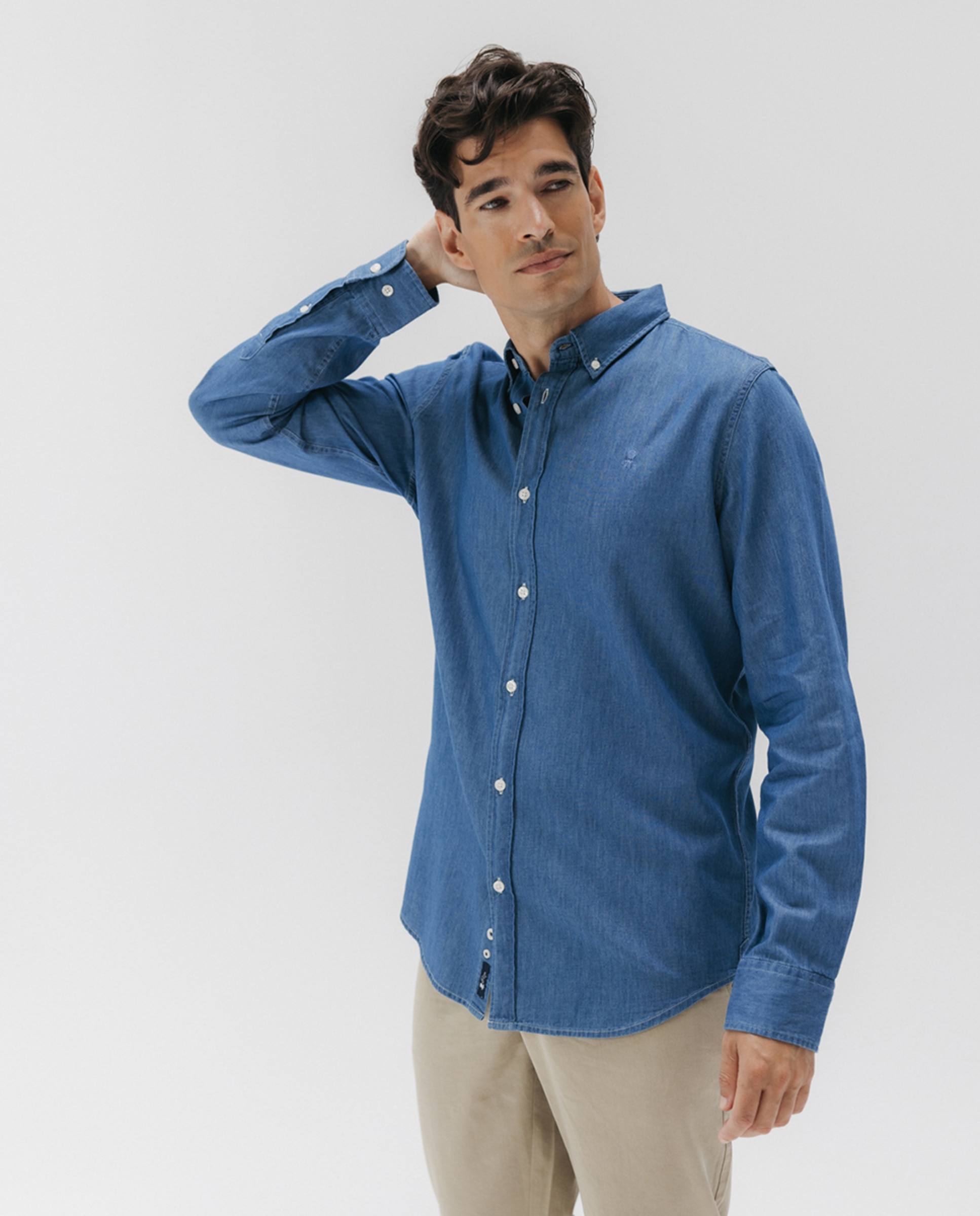 Camisa em Tecido de Ganga com Colarinho com Botão Azul-índigo-4