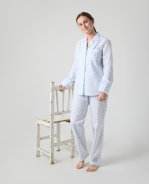 Imagem 0 de Pijama de Malha com Folhas