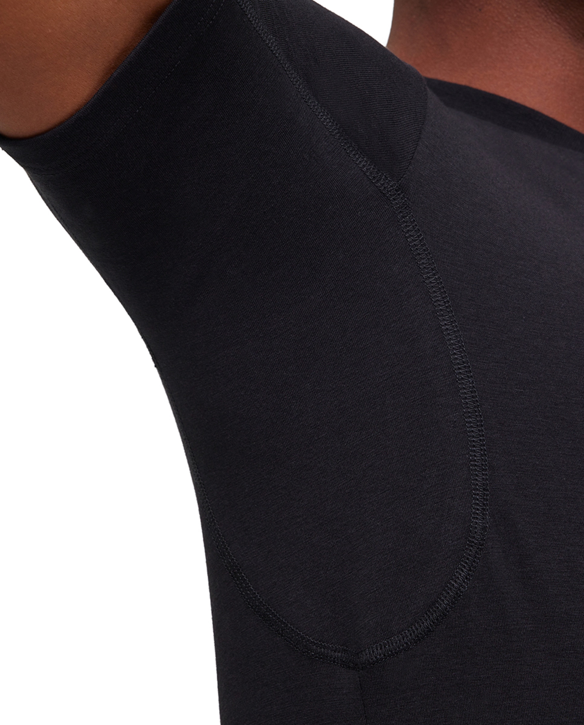 T-shirt Lisa de Manga Curta Preto-4