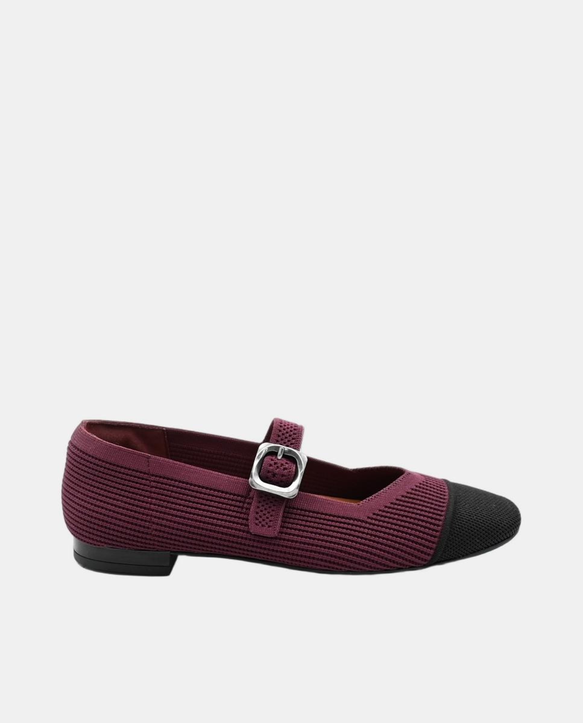 Sapatos de Presilha Rasos em Material Elástico Vermelho/Grená-1