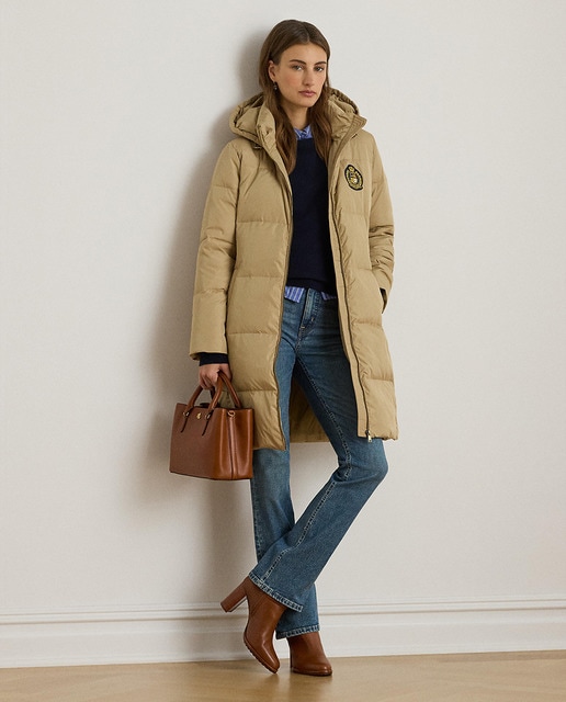 Imagen 0 de Plumífero de mujer largo con capucha