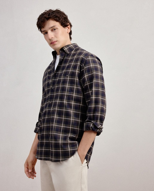 Dustin — Camisa de manga larga villela cuadro fondo oscuro patrón classic.