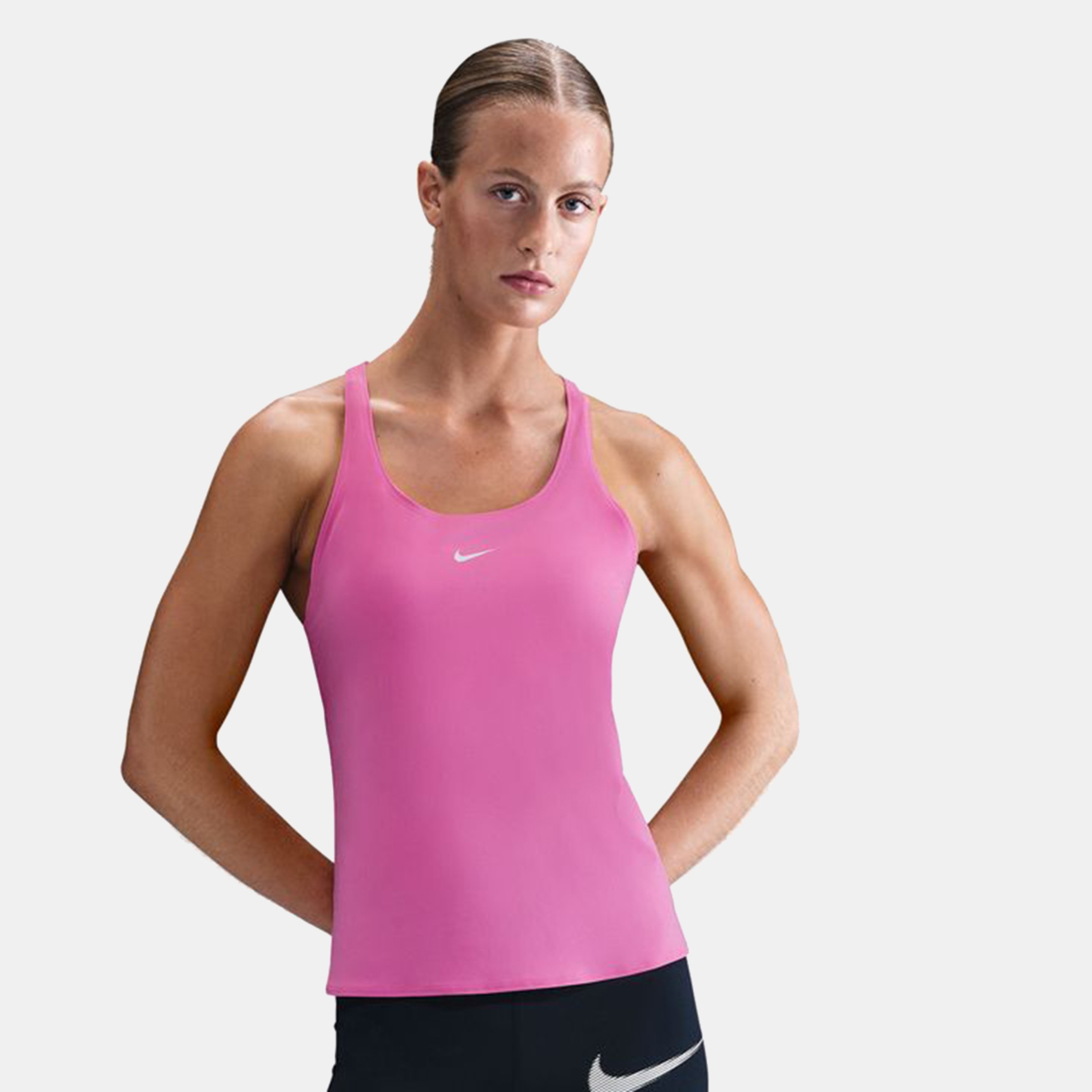 T-shirt de mulher Pro Nike Rosa-1