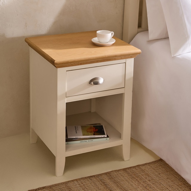 Imagen 0 de Mesita de noche de madera de roble con cajón Hampstead EL Corte Inglés