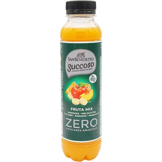 agua mineral natural con zumo de Fruta Mix Zero azúcares añadidos botella 40 cl (manzana, melocotón, platano,naranja y maracuya) - San Benedetto