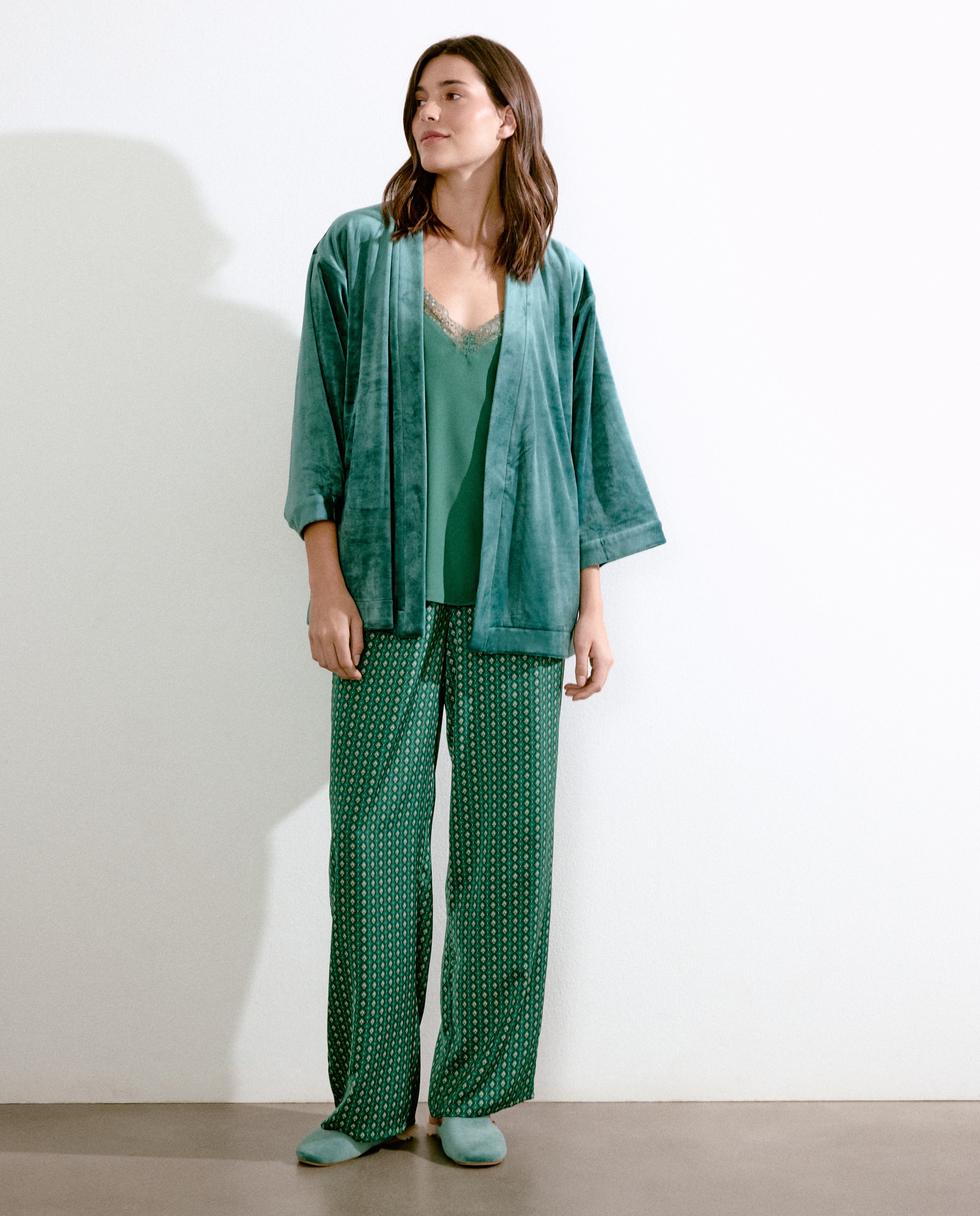 Robe cruzado 530 Verde Escuro-2