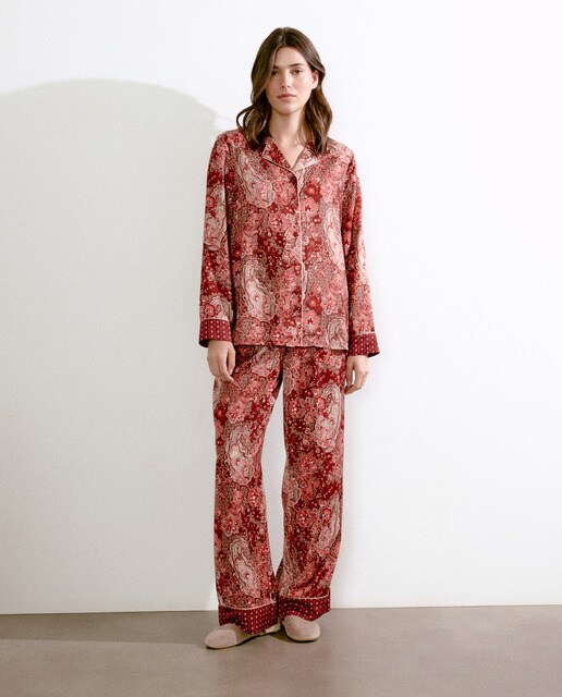 Imagen 0 de Pijama de mujer camisero estampado