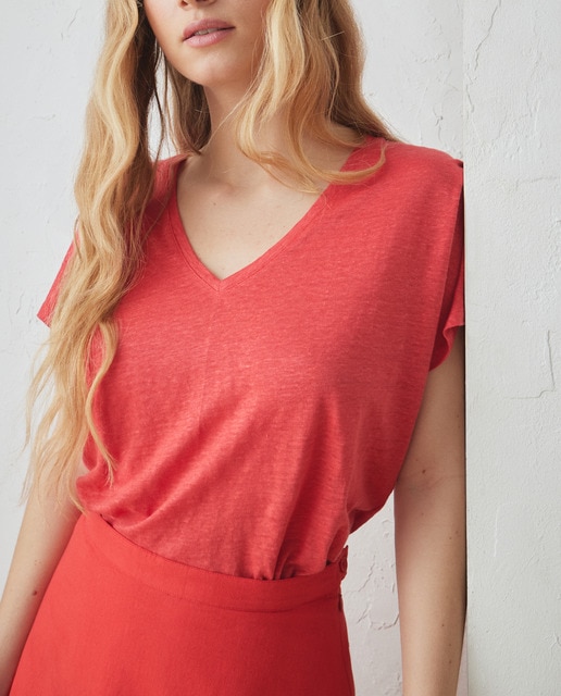 Imagen 0 de Camiseta de lino y manga corta de mujer