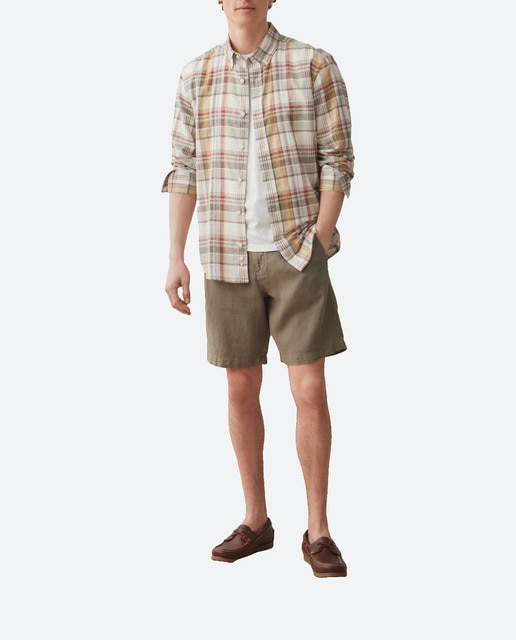 Imagen 0 de Bermuda de hombre de lino