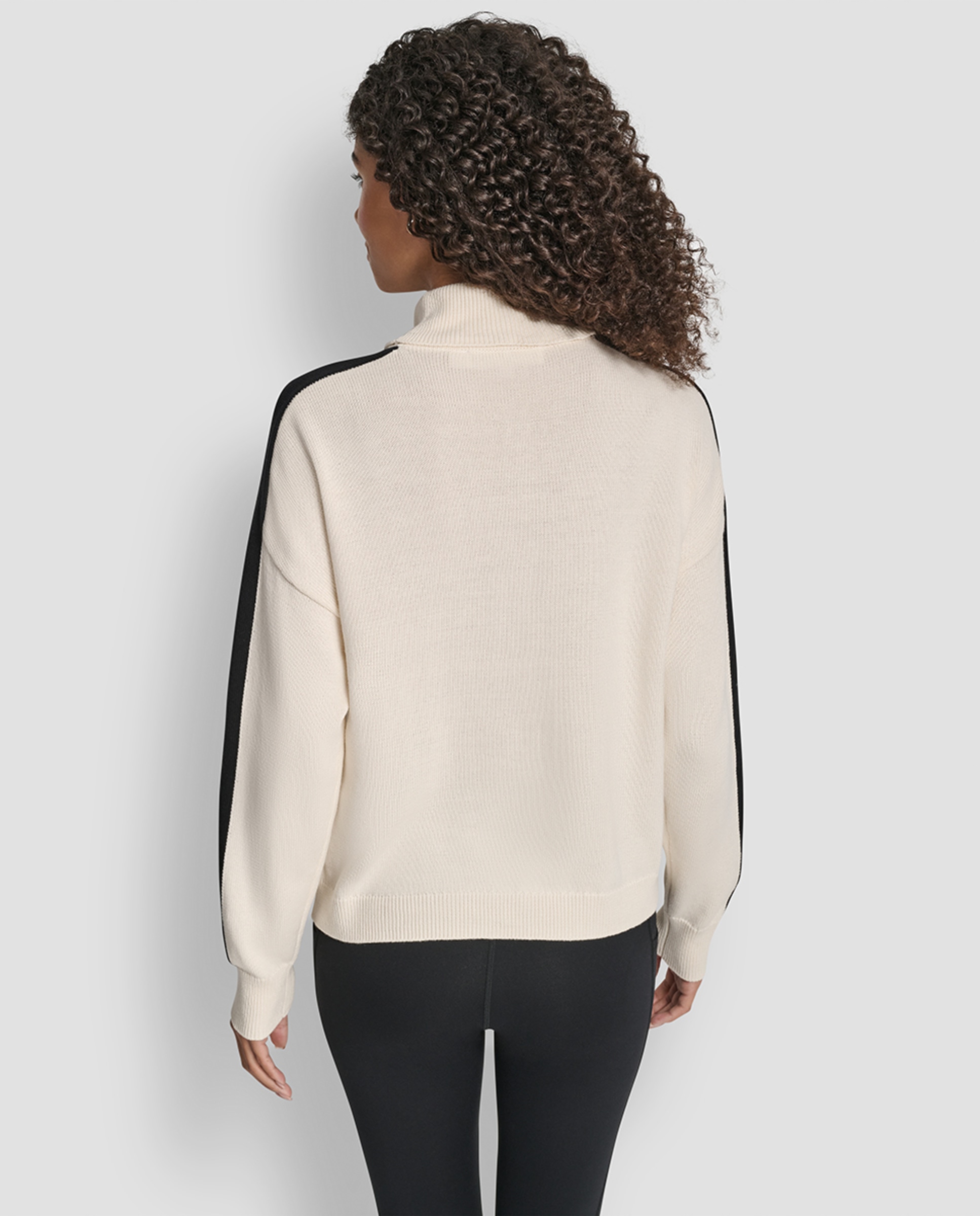 Camisola de malha de mulher com gola perkins Cru-2