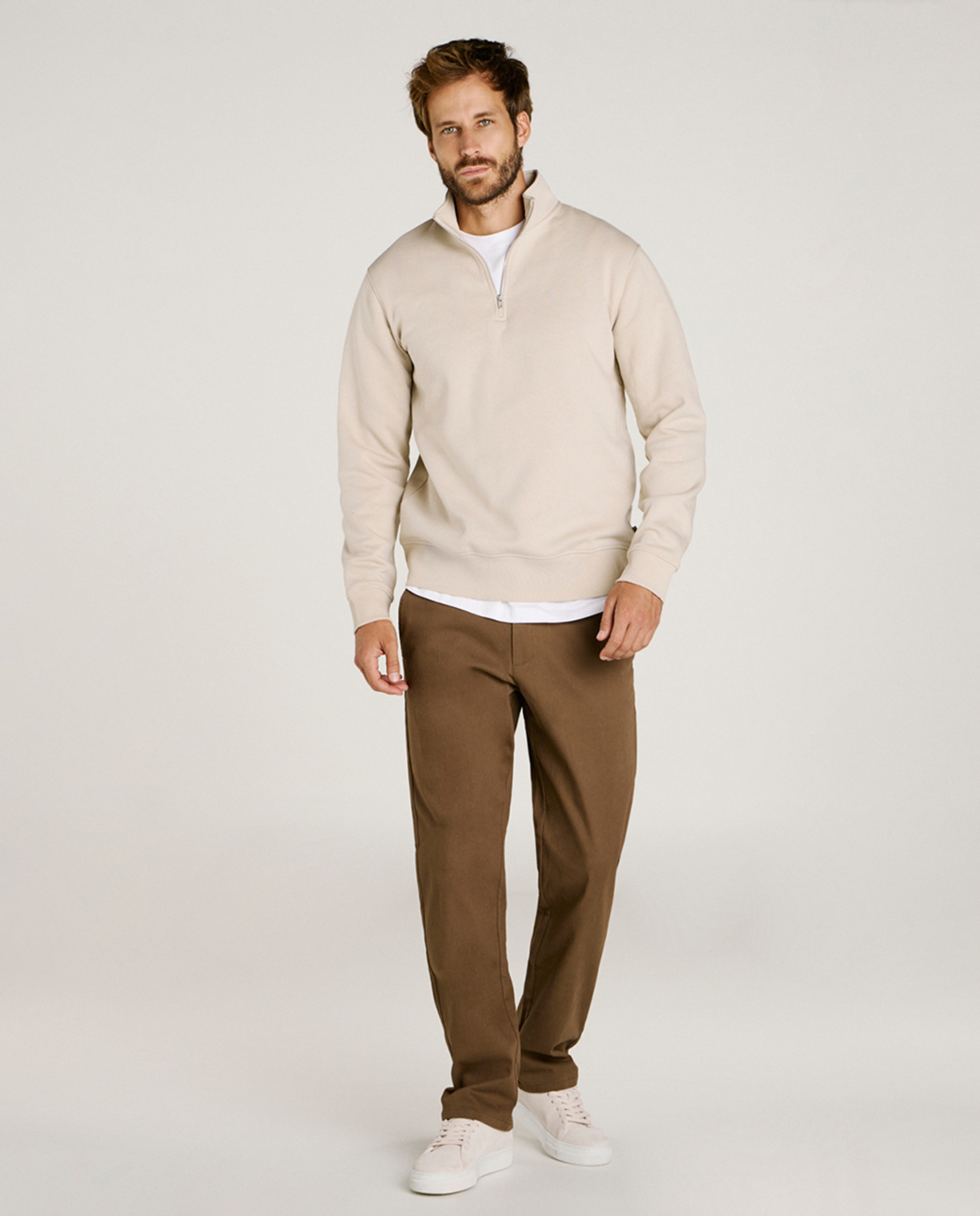 Sweatshirt Básica com Gola Alta Bege-6
