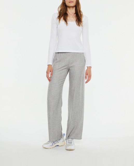 Imagen 0 de Camiseta de mujer crop ajustada manga larga