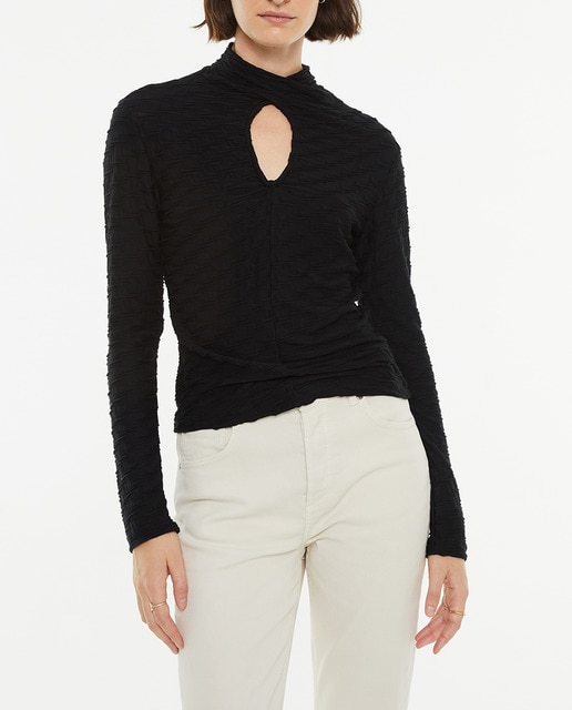 Imagen 0 de Camiseta de mujer manga larga con detalle cut out