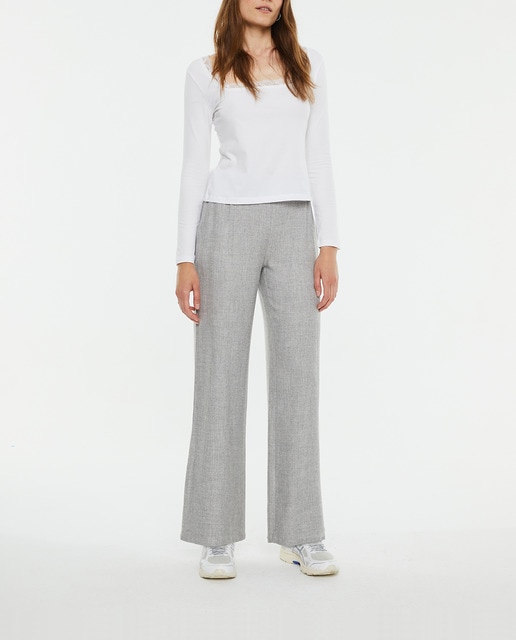 Imagen 0 de Pantalón de mujer largo relaxed fit pliegues en delantero