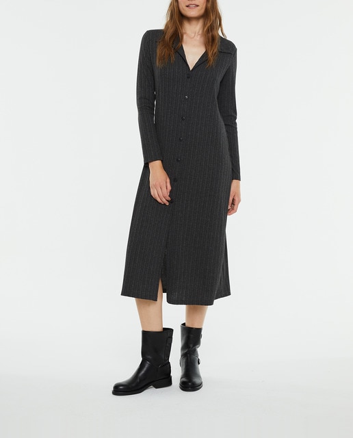 Imagen 0 de Vestido de mujer midi de canalé cuello polo