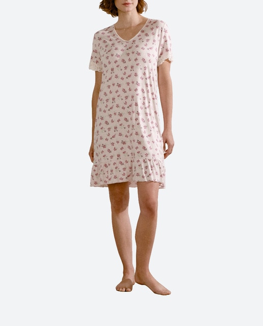 Imagen 0 de Camisón estampado cuello pico volante bajo