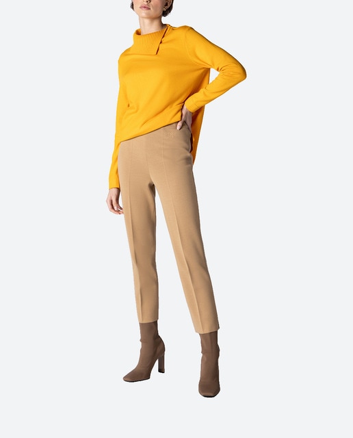 Imagen 0 de Pantalón de mujer tobillero con aberturas