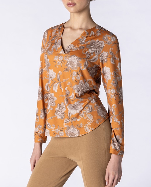 Imagen 0 de Camiseta de mujer con estampado floral de manga larga