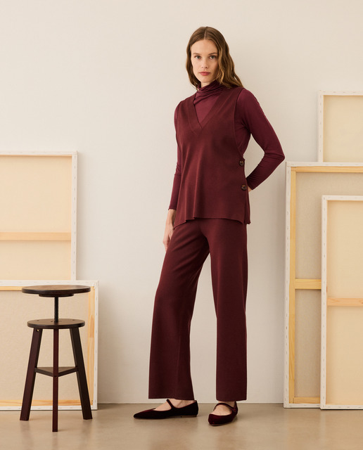 Imagen 0 de Chaleco de punto de mujer con cuello pico