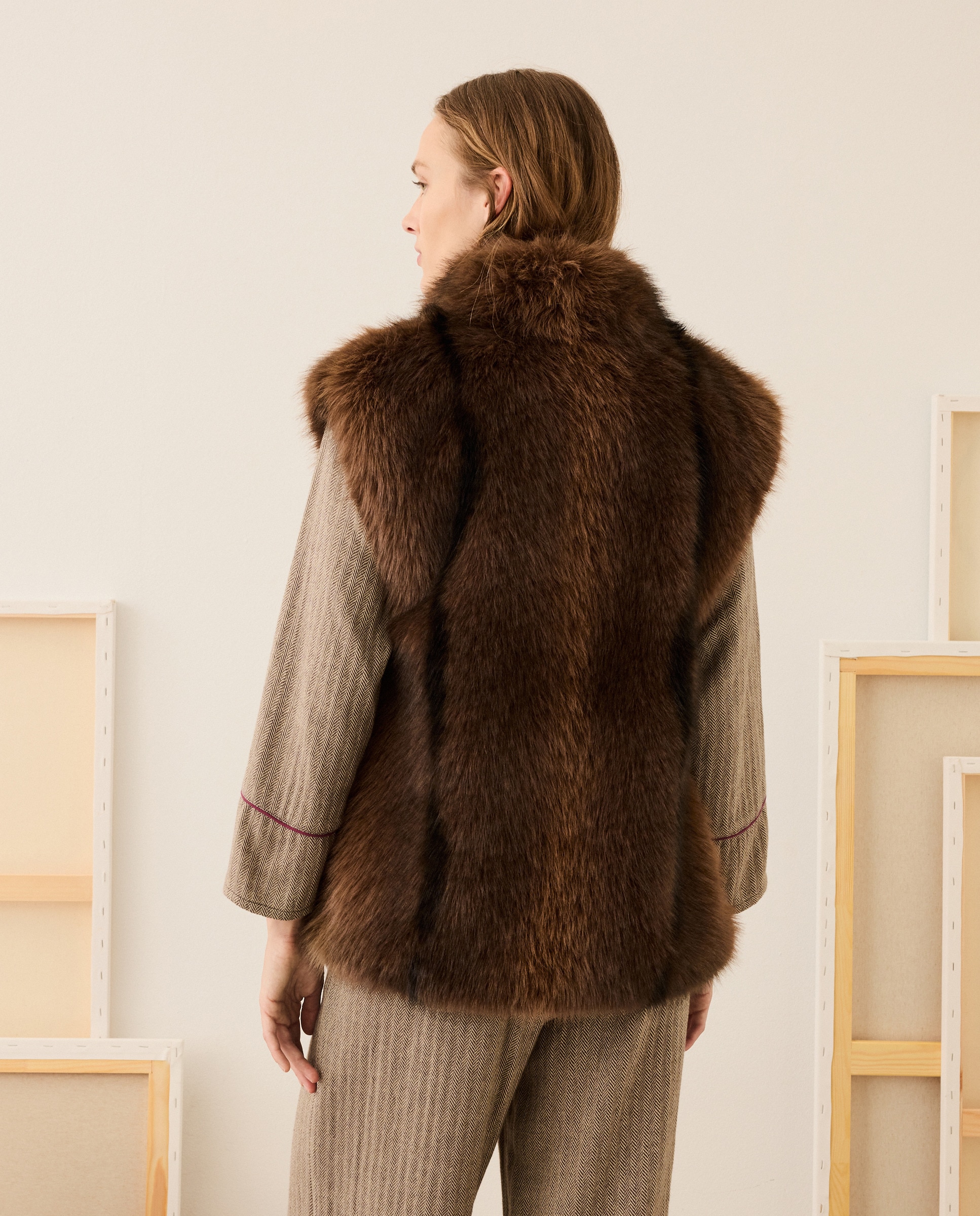 Colete em Pelo Sintético 3