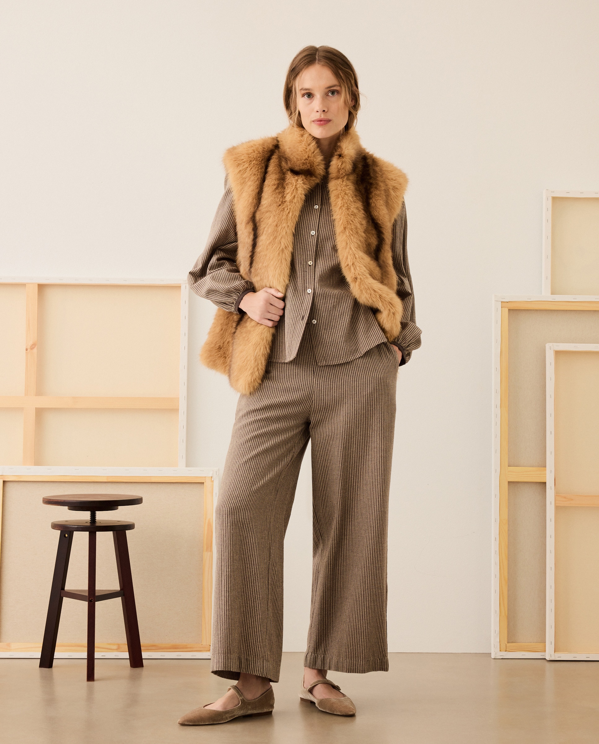 Colete em Pelo Sintético 730 Camel-2