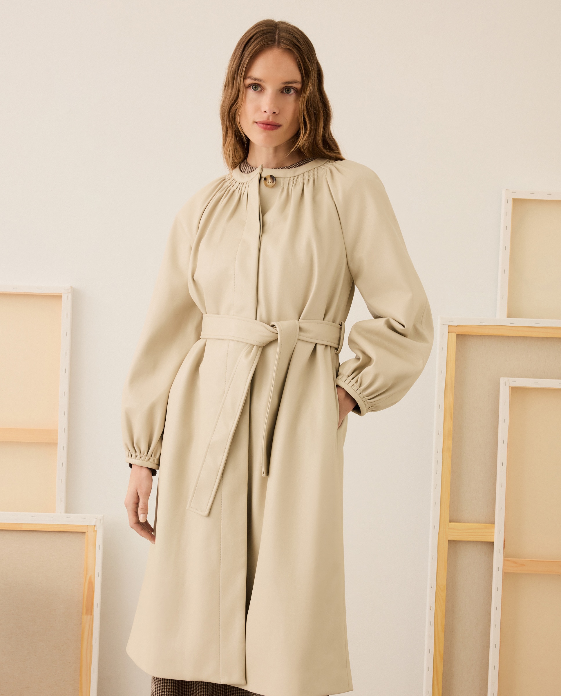 Gabardine com cinto 430 Azul Escuro-1