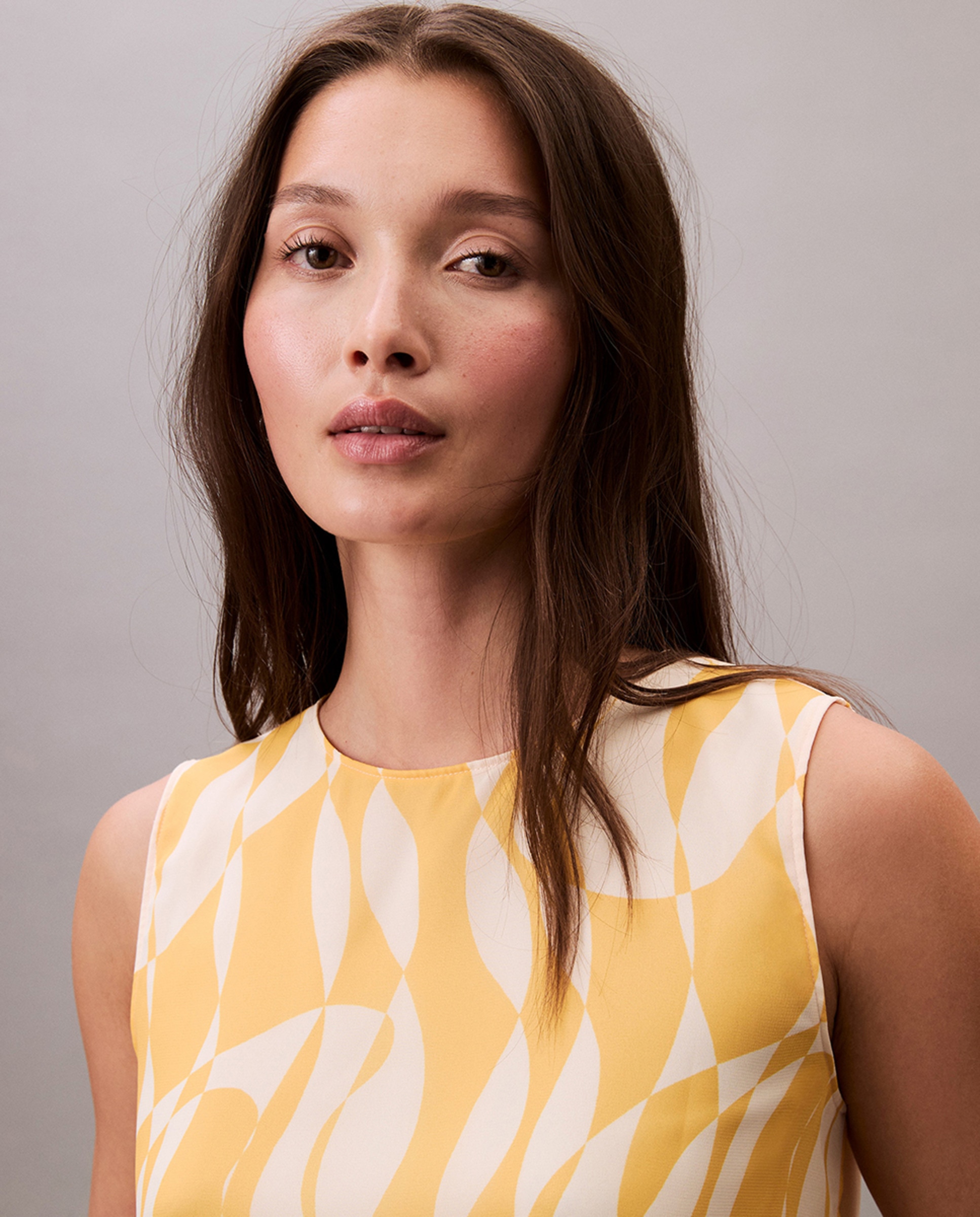 Blusa com Estampado Geométrico Amarelo-3