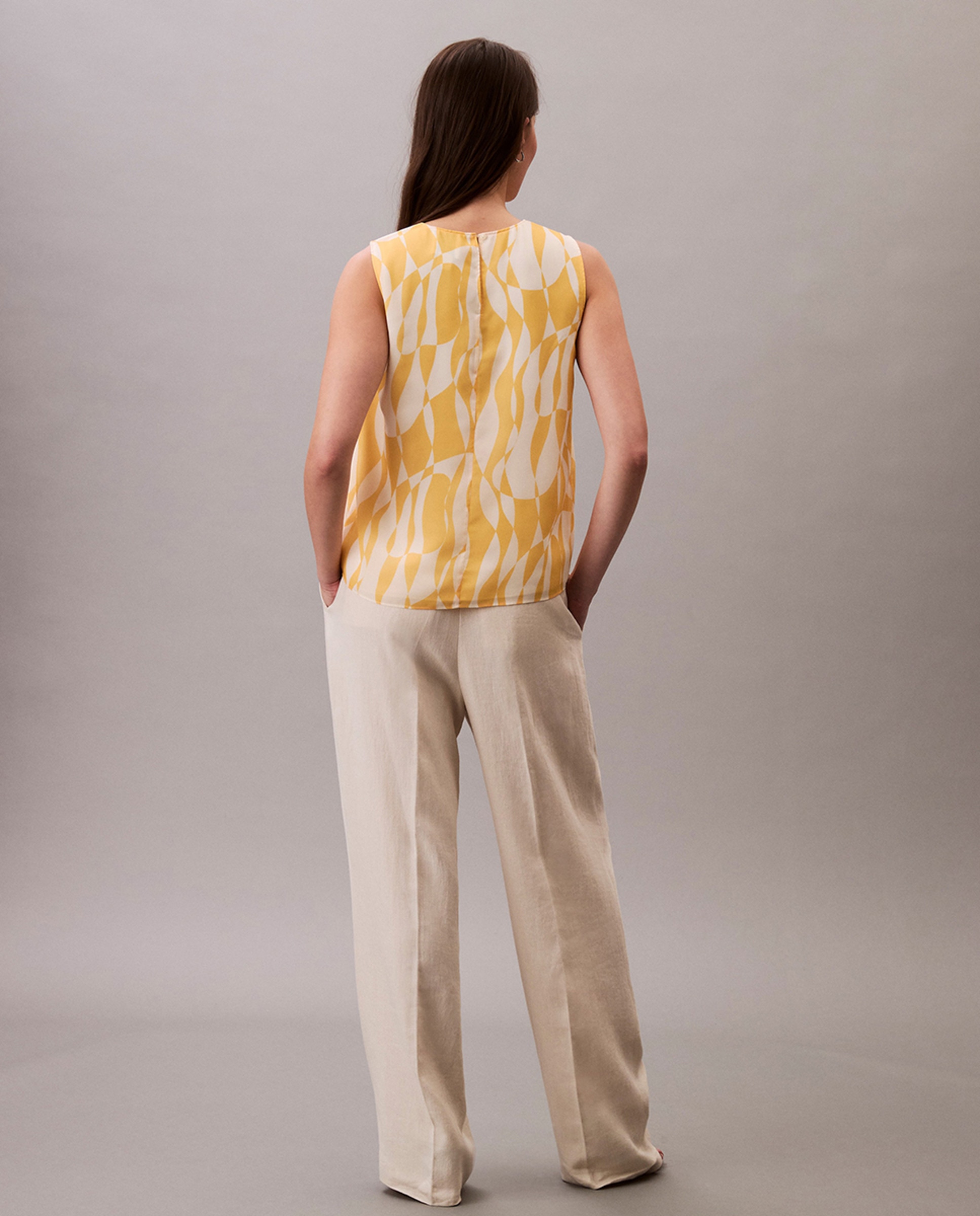 Blusa com Estampado Geométrico Amarelo-2