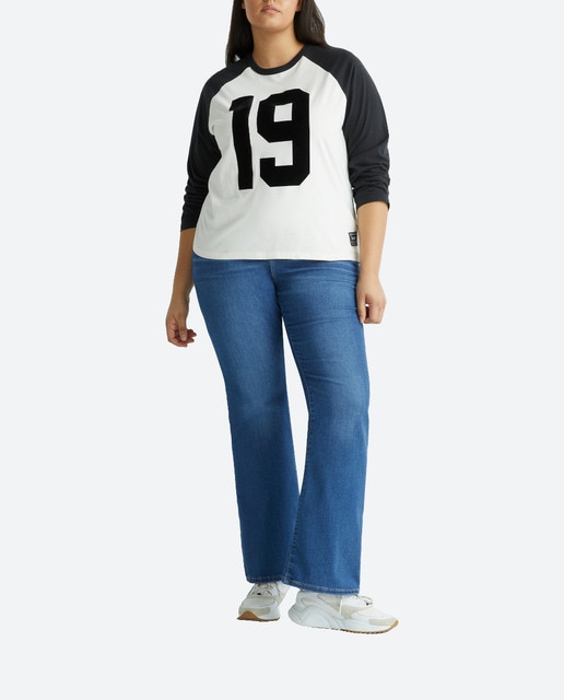 Imagen 0 de Camiseta de mujer de manga larga oversize